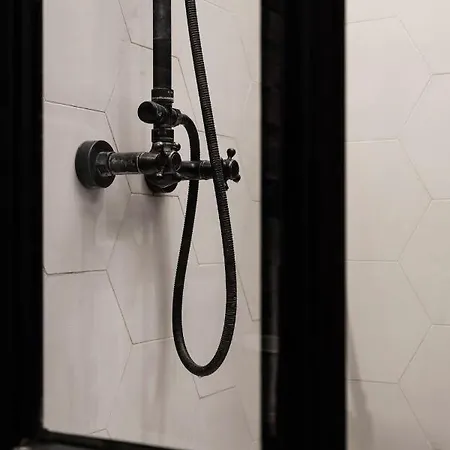 Apartament Househost Apartmeni: Podbrzezie 2/20