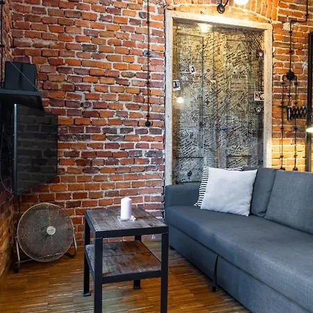 Househost Apartmeni: Podbrzezie 2/20 Krakau