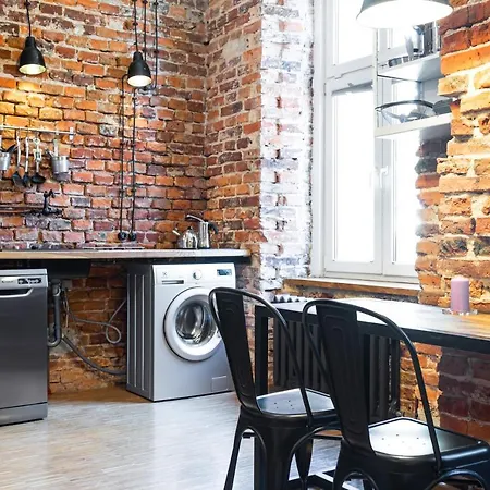 Househost Apartmeni: Podbrzezie 2/20 Daire Krakow